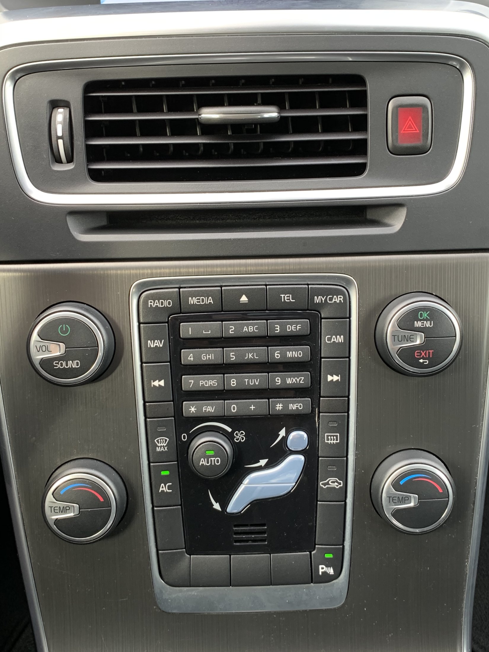 Volvo V60 T3 Momentum Automaat (34)