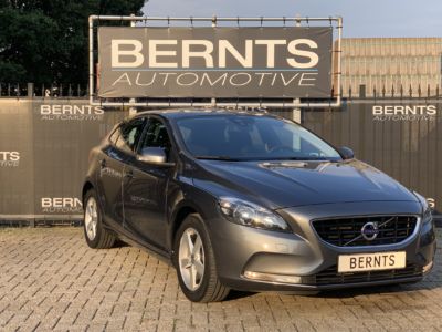 V40 (50)