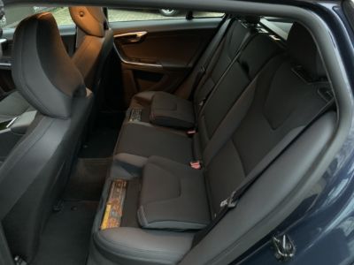 Volvo V60 T3 Momentum (26)