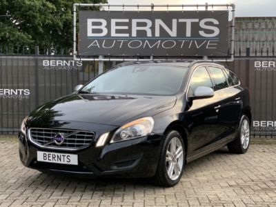 Volvo V60 T3 Momentum (2)