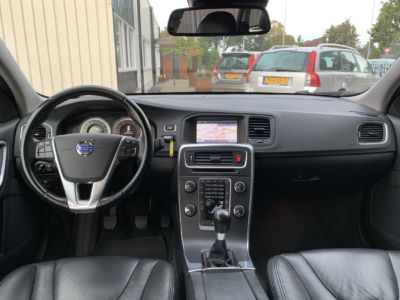 Volvo V60 T3 Momentum (43)