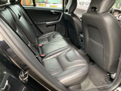 Volvo V60 T3 Momentum (81)