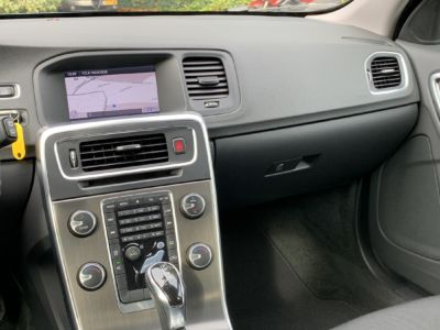 Volvo V60 T3 Momentum Automaat (39)