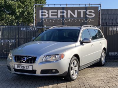 Volvo V70 (2)